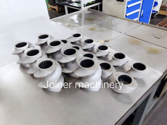 ZE77 ασημένιο στοιχείο βιδών σμήνου, βίδα υλικό HRC58 εξωθητών - σκληρότητα 62